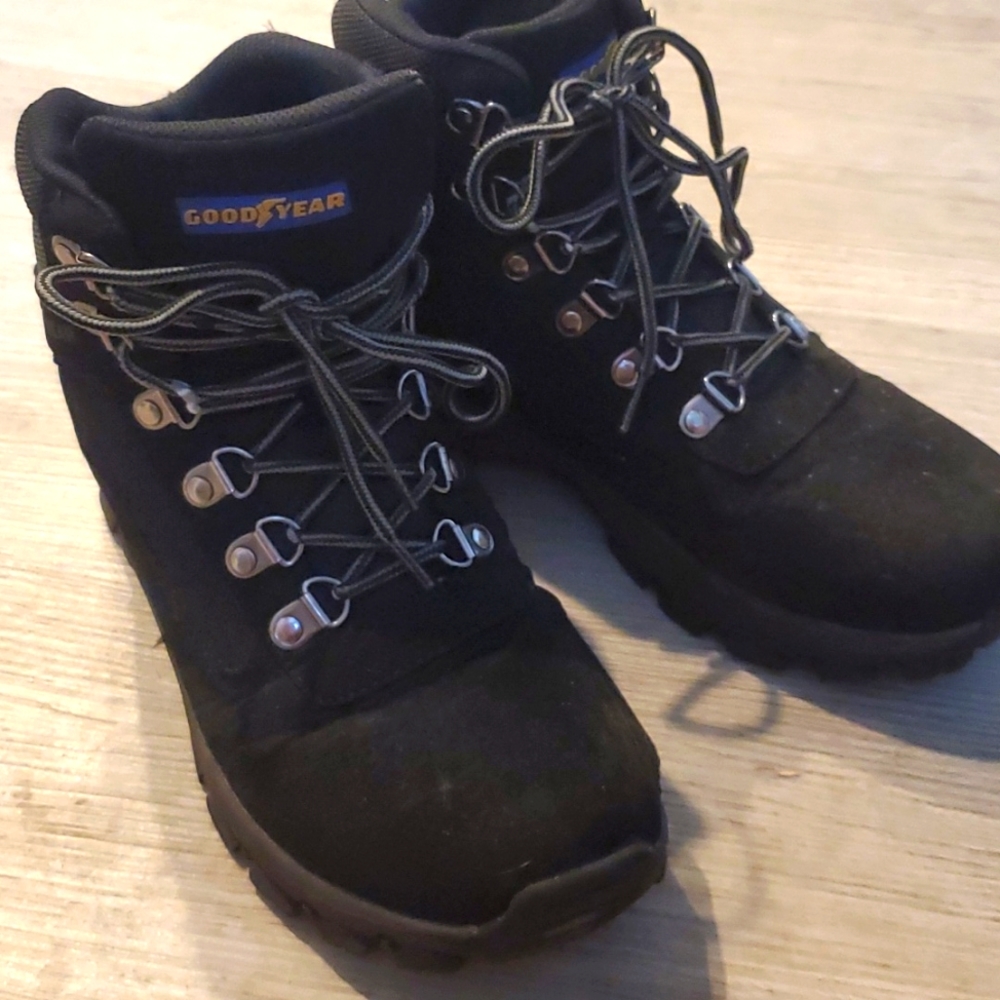 Goodyear black work boots